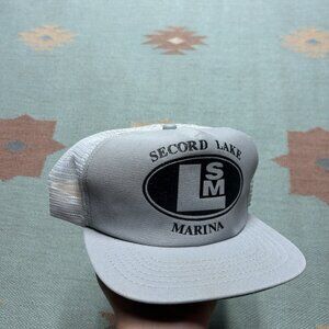 Vintage 80s trucker hat mesh cap Secord Lake marina Michigan boat USA new era